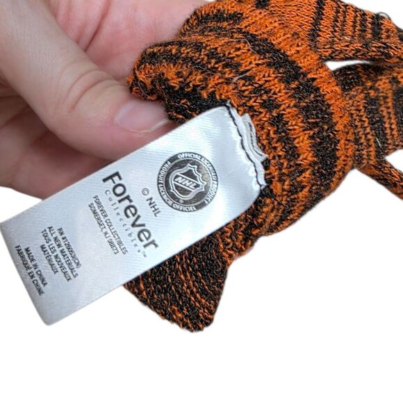 NHL Orange Philadelphia Flyers Big Logo Fan Knit Gloves - Picture 2 of 2